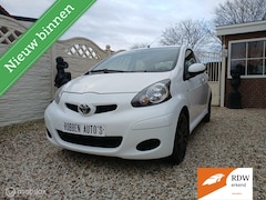 Toyota Aygo - white edition airco km stand 88573