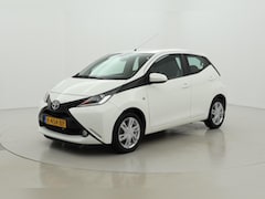 Toyota Aygo - 1.0 VVT-i x-play Sport | 15 inch 5drs