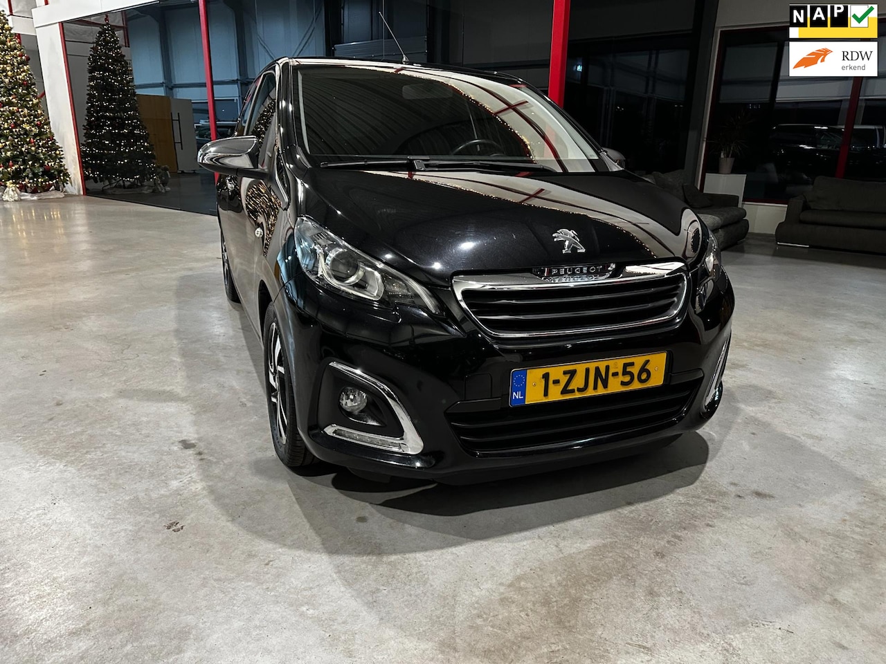 Peugeot 108 - 1.0 e-VTi Première / 5-Deurs / Camera / Cruise / USB / Keyless / Nieuwe Apk / - AutoWereld.nl