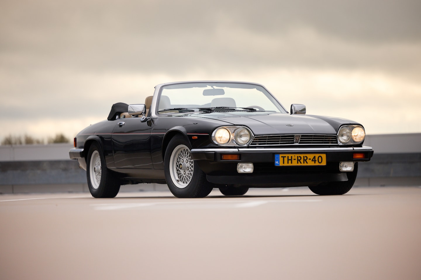 Jaguar XJS - 5.3 V12 Convertible - AutoWereld.nl