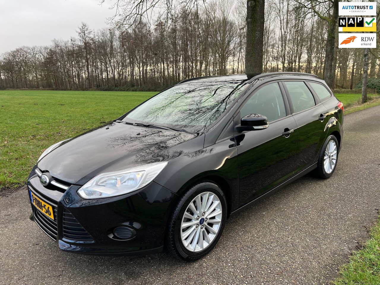 Ford Focus Wagon - 1.0 EcoBoost Edition Airco / Navi / PDC / Cruise - AutoWereld.nl