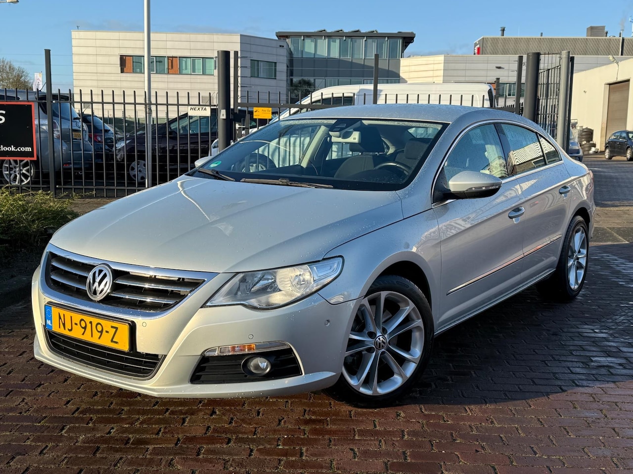 Volkswagen Passat CC - 1.8 TSI 5p. Navi, Automaat - AutoWereld.nl