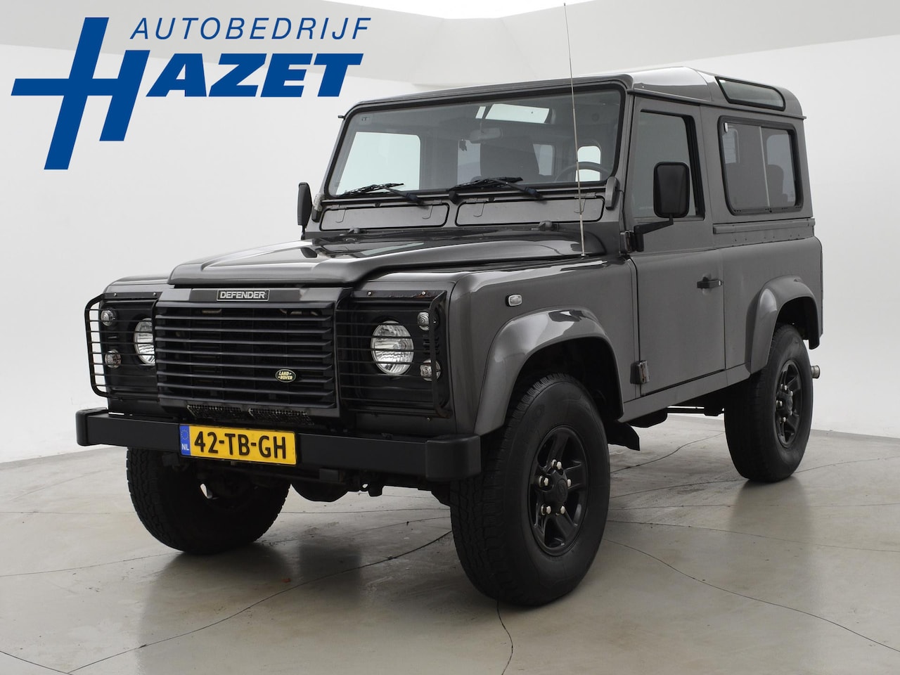 Land Rover Defender 90 - 2.5 TD5 6-PERSOONS + STANDKACHEL / AIRCO / SPORTSTOELEN - AutoWereld.nl