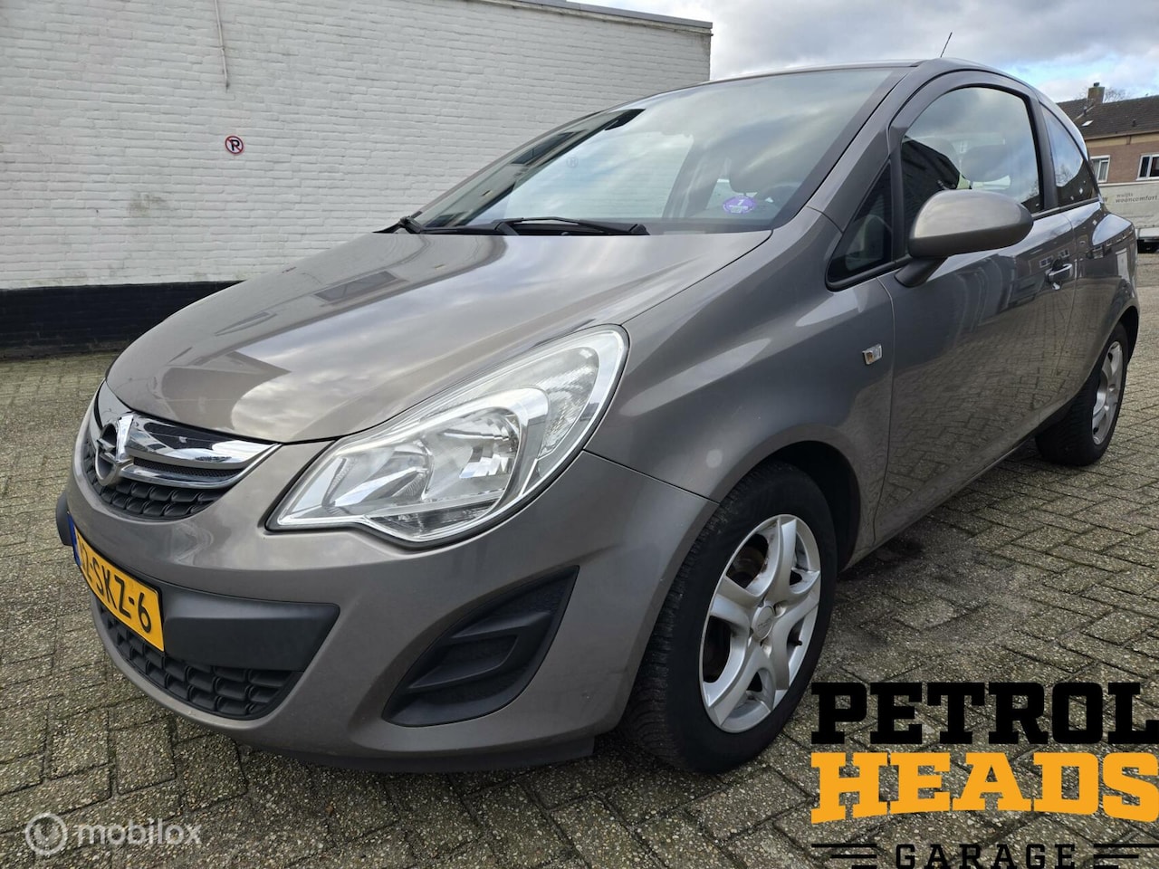 Opel Corsa - 1.2 EcoFlex Ed. LPG # Airco | trkhk |NAP | ISOFIX - AutoWereld.nl