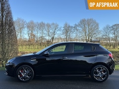 Alfa Romeo Giulietta - 1.750 TBI Veloce, 240pk, kuipstoelen