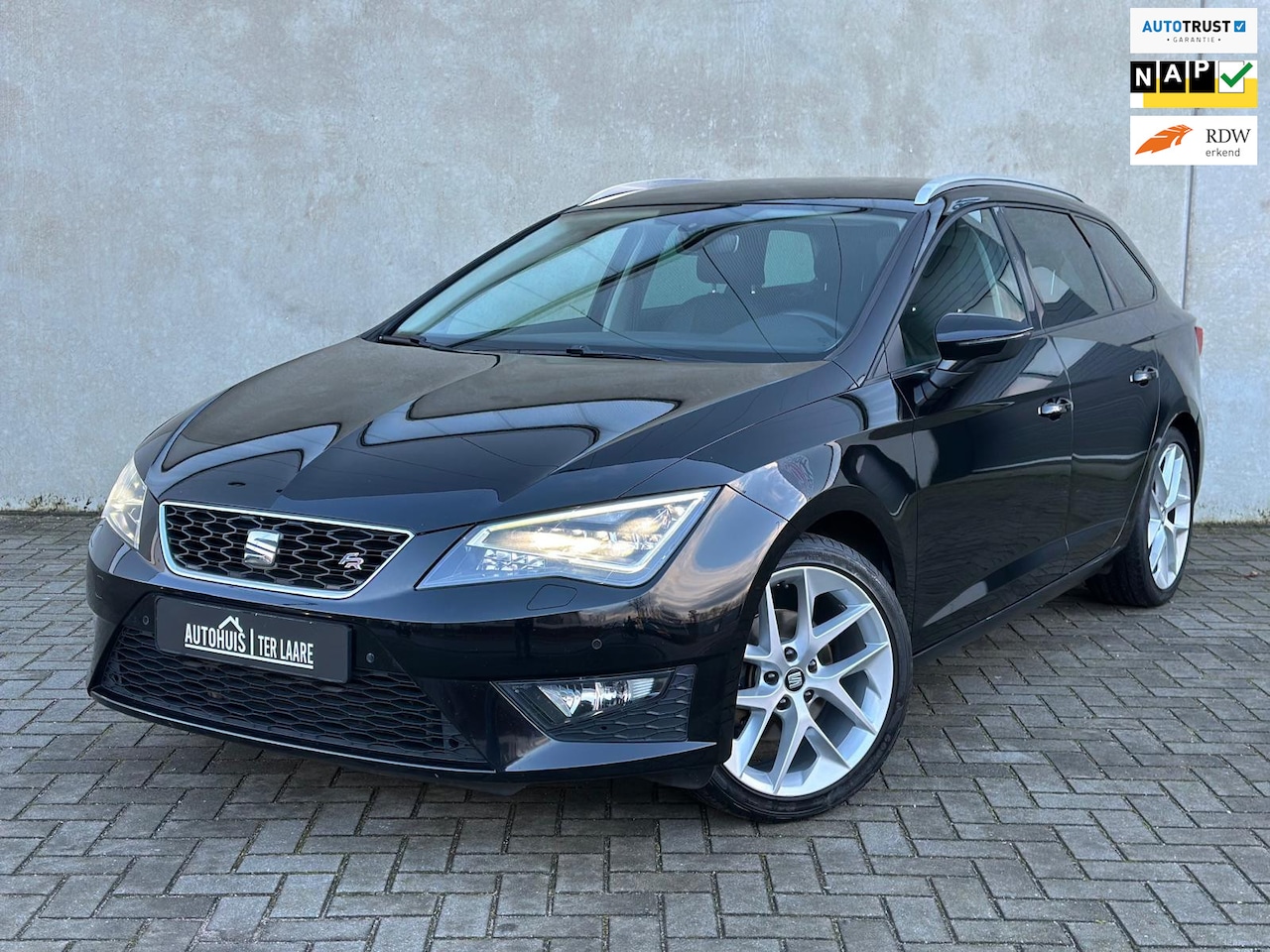 Seat Leon ST - FR 1.4 EcoTSI DSG 18'' Carplay LED Navi Garantie - AutoWereld.nl