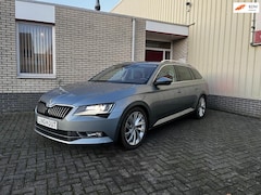 Skoda Octavia Combi - 1.4 TSI Greentech Style Businessline AUTO.TREKHAAK