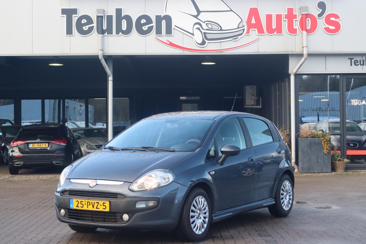 Fiat Punto Evo - 1.3 M-Jet Dynamic Airco, Trekhaak, Cruise control - AutoWereld.nl