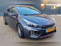 Kia Cee'd - 1.6 T-GDi GT 204pk Recaro Navi Facelift