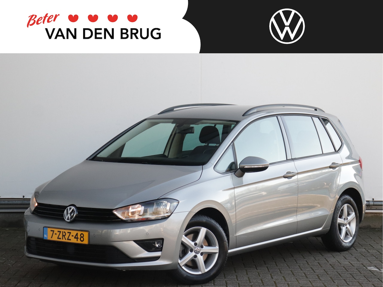 Volkswagen Golf Sportsvan - 1.4 TSI Trendline 125pk Automaat | Trekhaak | Navigatie | Parkeersensoren | Stoelverwarmin - AutoWereld.nl