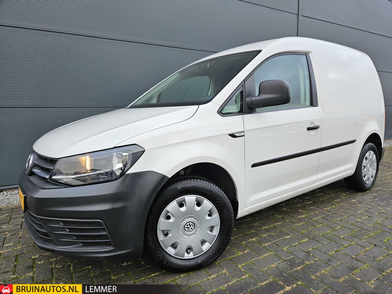 Volkswagen Caddy - 2.0 TDI L1H1 airco cruise trekhaak euro 6 - AutoWereld.nl