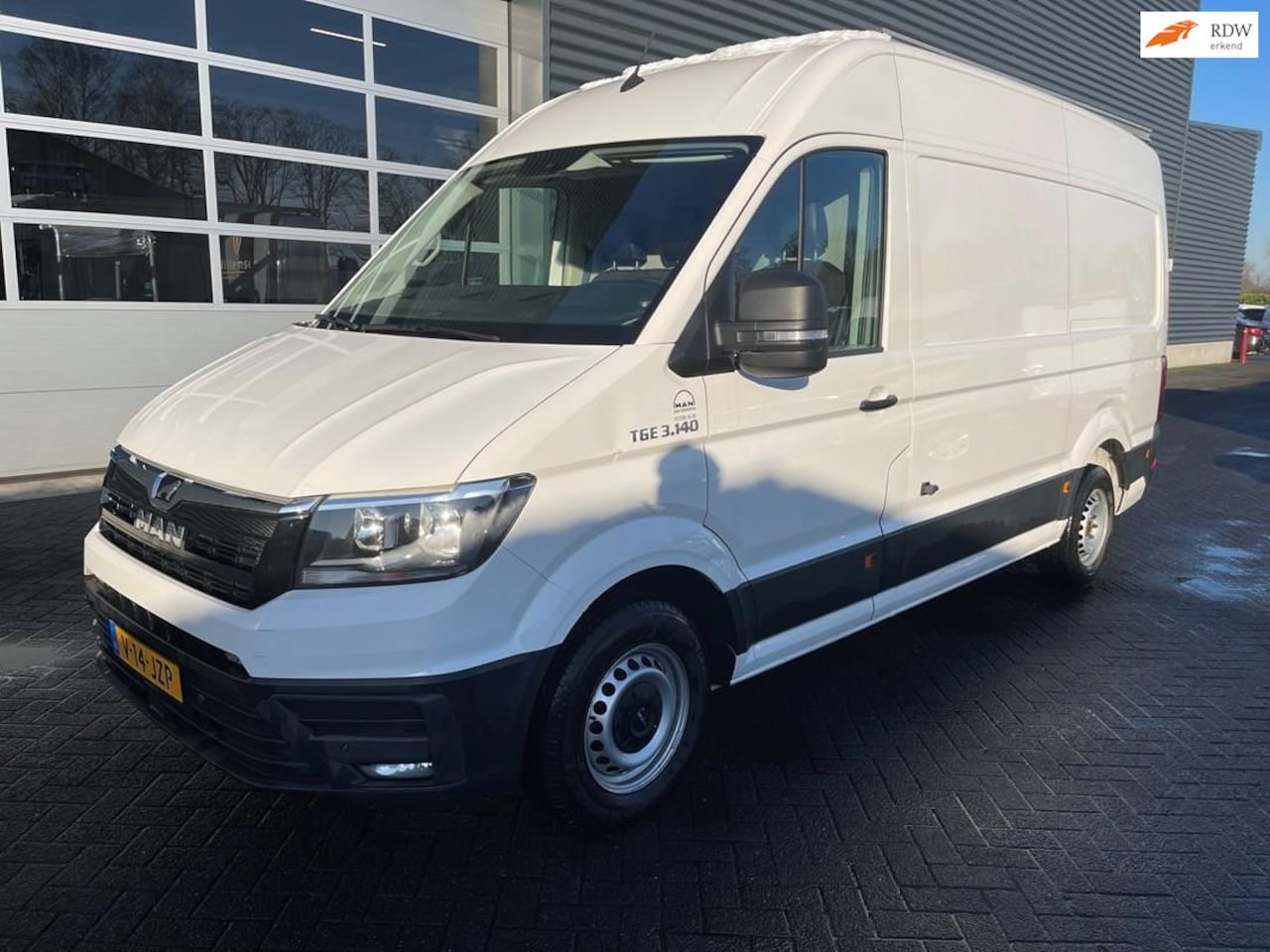 MAN TGE - 35 2.0 Standaard Hoog EL NAVI AIRCO - AutoWereld.nl