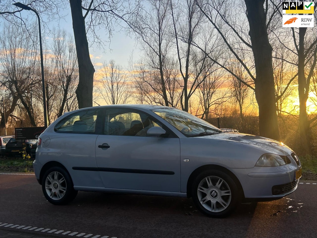 Seat Ibiza - 1.4-16V Sport AIRCO!APK!KOOPJE! - AutoWereld.nl