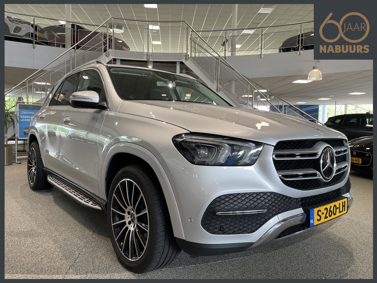 Mercedes-Benz GLE-Klasse - 300 d 4MATIC Premium 300 d 4MATIC Premium, Geel kenteken, Distronic, Memory, Camera - AutoWereld.nl