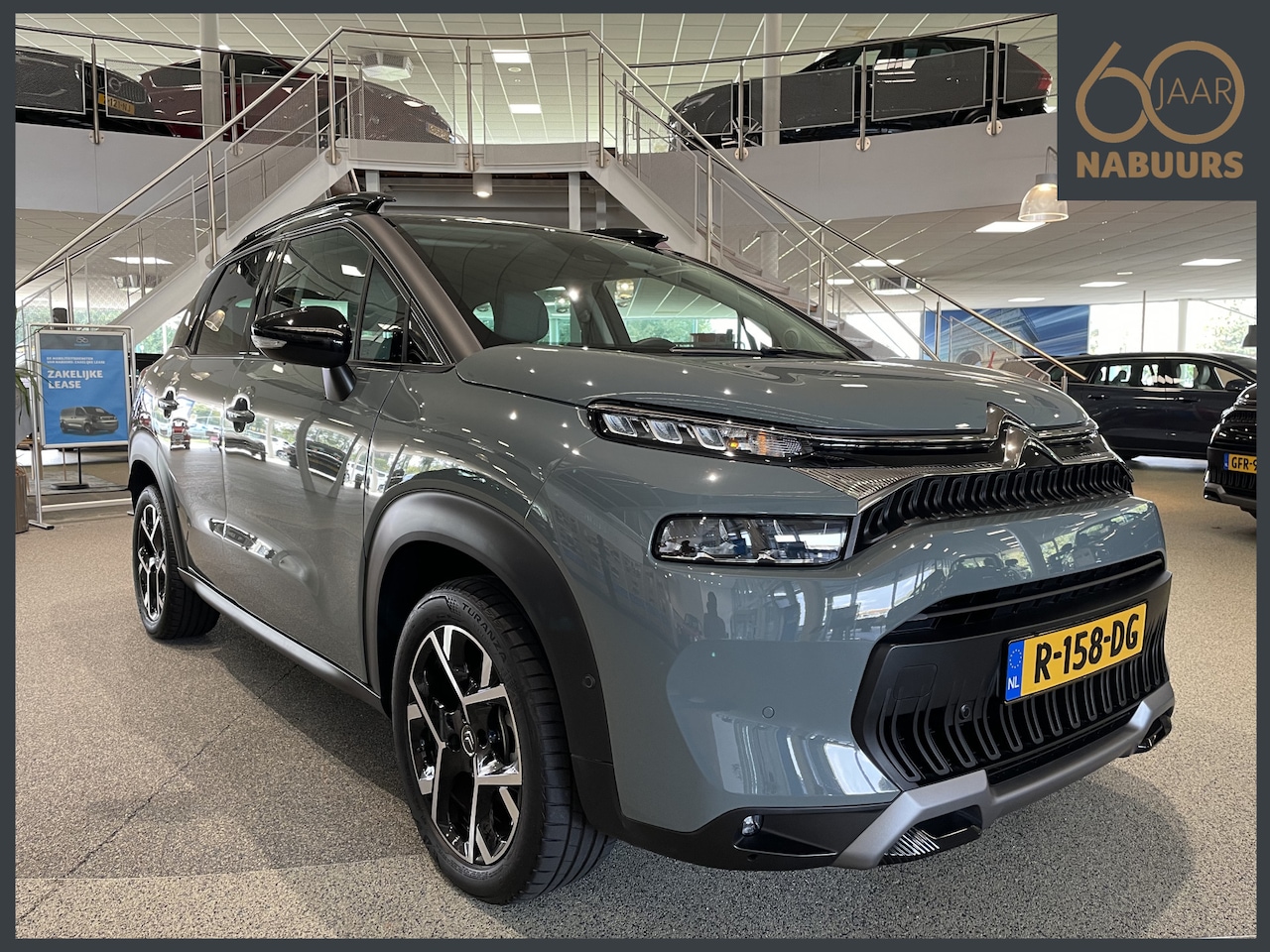 Citroën C3 Aircross - 1.2 130pk EAT6 Shine, Navi, Camera, DAB+ - AutoWereld.nl