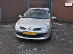 Renault Clio - 1.4-16V Expression airco 5 drs