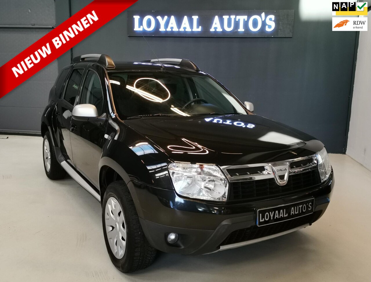 Dacia Duster - 1.6 Lauréate 2wd | AIRCO | TREKHAAK | ELEK.RAMEN | NAP | APK. - AutoWereld.nl