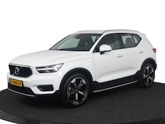 Volvo XC40 - T2 Momentum Business | Adaptieve cruise control | Stoel & stuurwielverwarming | Keyless en