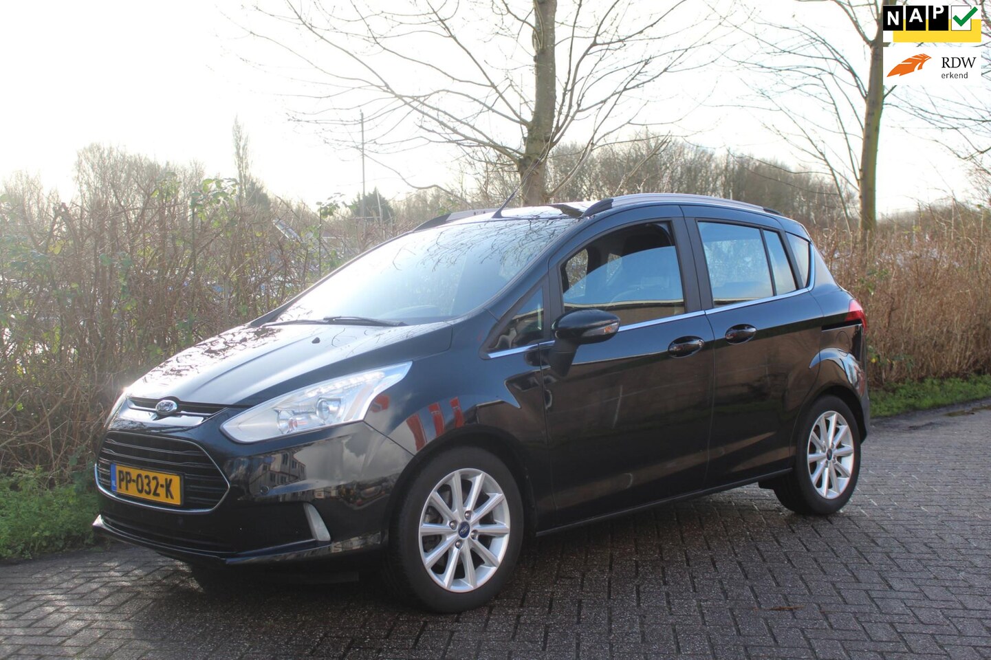 Ford B-Max - 1.0 EcoBoost Titanium *2e EIG ! *Navi *Camera - AutoWereld.nl