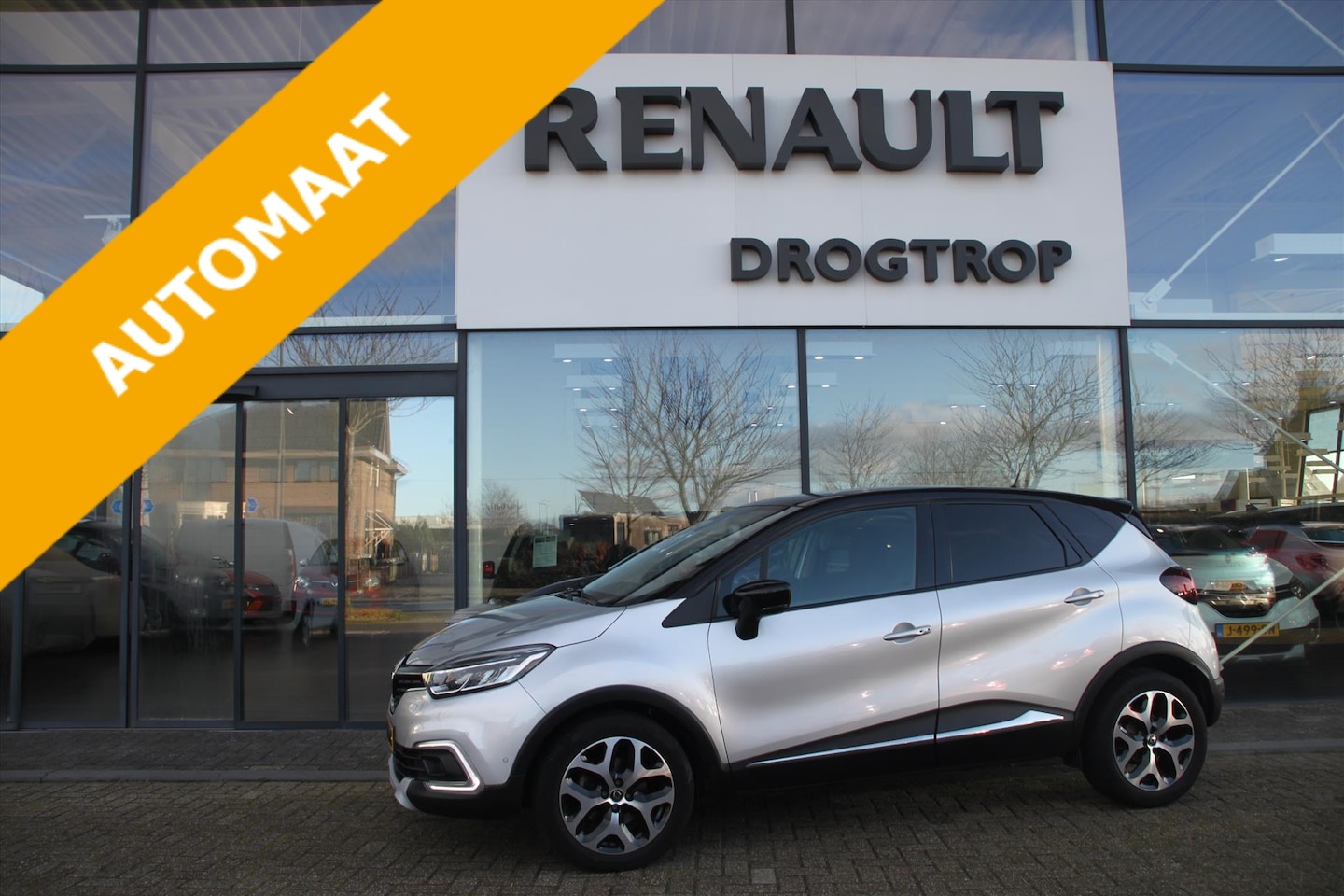 Renault Captur - 150PK-INTENS-AUTOM-36DKM-GLASDAK-CAMERA-BL.SPOT- - AutoWereld.nl