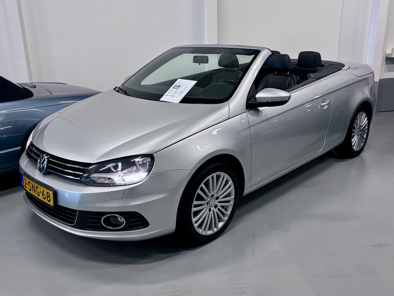 Volkswagen Eos - 1.4 TSI Highline/Navi/Acc/Leder/Camera - AutoWereld.nl