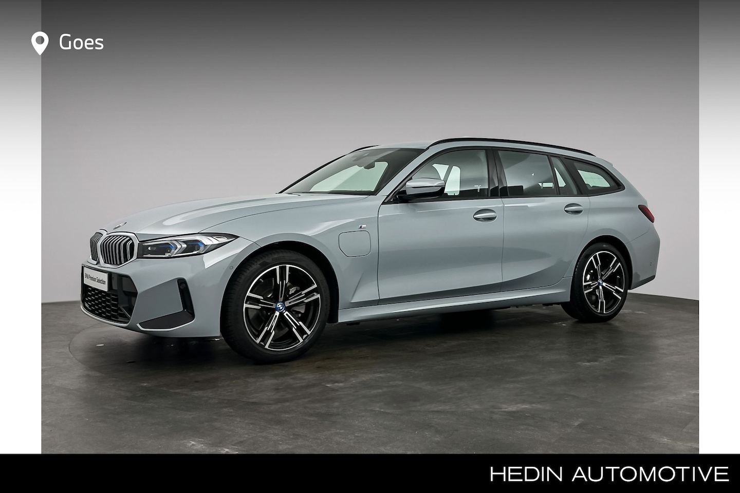 BMW 3-serie Touring - 330e | M Sportpakket | Adaptief M Onderstel | Comfort Access | Trekhaak met elektrisch weg - AutoWereld.nl