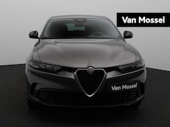 Alfa Romeo Tonale - 1.5T Hybrid Super | Getint Glas | Digital Cockpit | Led Koplampen | Apple Carplay & Androi