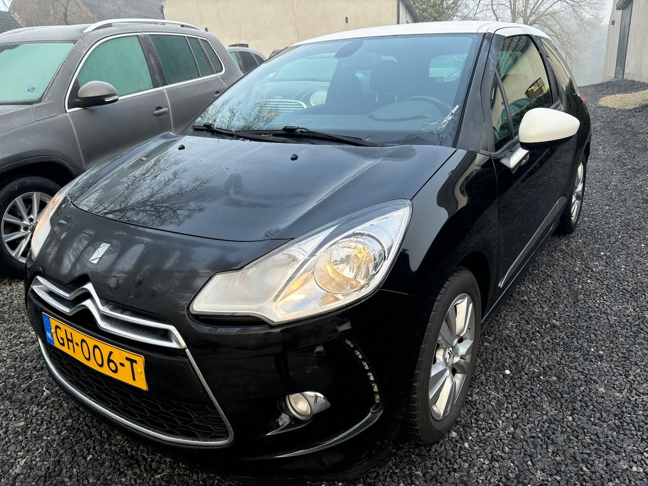 Citroën DS3 - 1.2 PureTech So Chic KM 135333 MET NAP - AutoWereld.nl