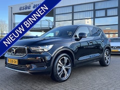 Volvo XC40 - T4 Recharge Inscription Navigatie Comfort Stoelen Trekhaak Camera ACC Pilot Assist InteliS