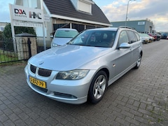 BMW 3-serie Touring - 325i High Executive