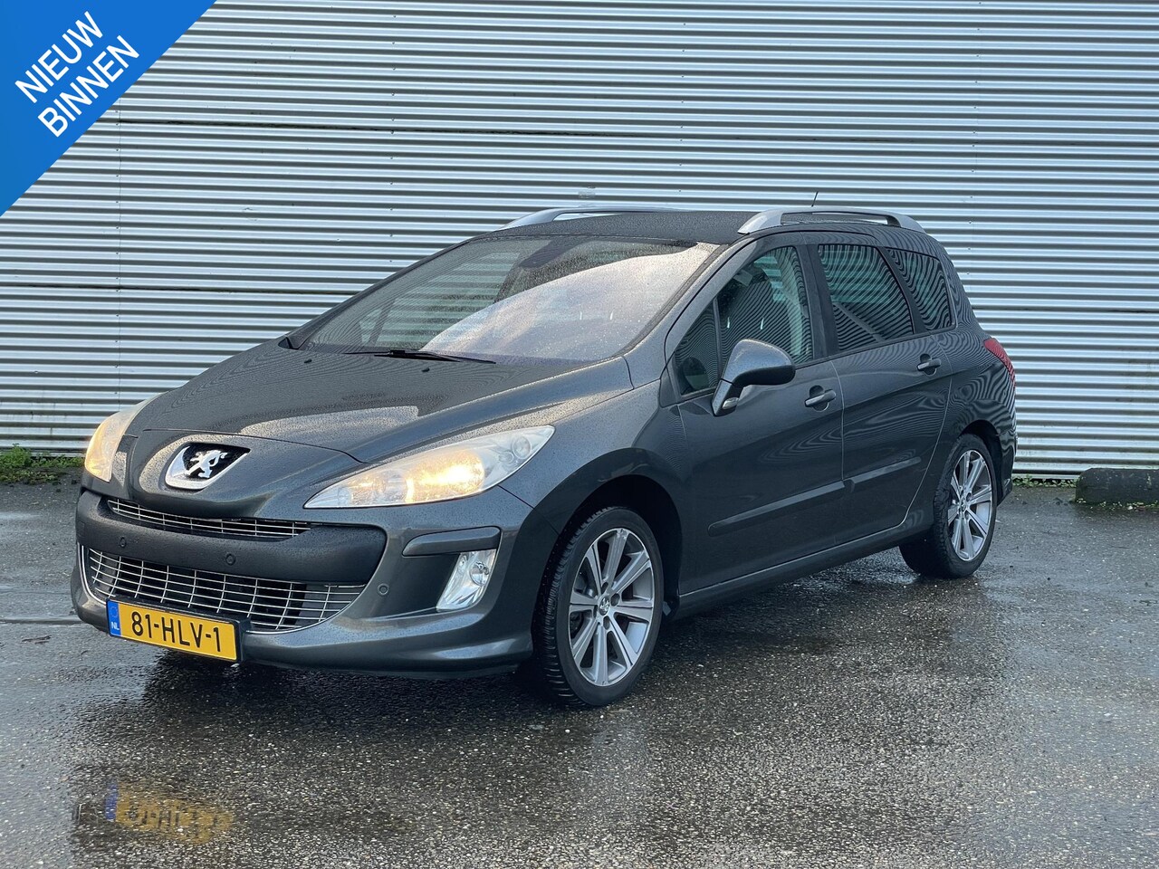 Peugeot 308 SW - 1.6 VTi XT trekhaak Panoramadak. - AutoWereld.nl