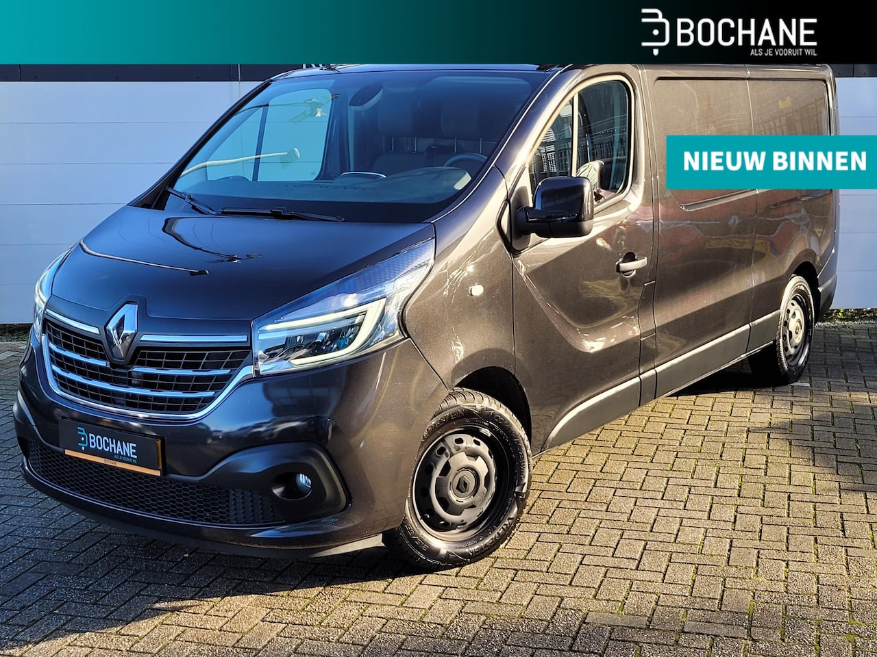 Renault Trafic - 2.0 dCi 120 T29 L2H1 Work Edition 2.0 dCi 120 T29 L2H1 Work Edition - AutoWereld.nl