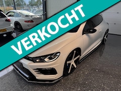 Volkswagen Scirocco - 2.0 TFSI R 2017 DSG Pano 380PK Uniek R20