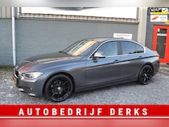 BMW 3-serie - 320d Executive 2013 Aut Airco Navi Xenon Led