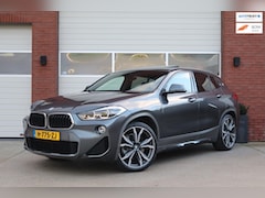 BMW X2 - SDrive20i 192pk High Executive M-Sport Panoramadak - Trekhaak afneembaar - Harman Kardon