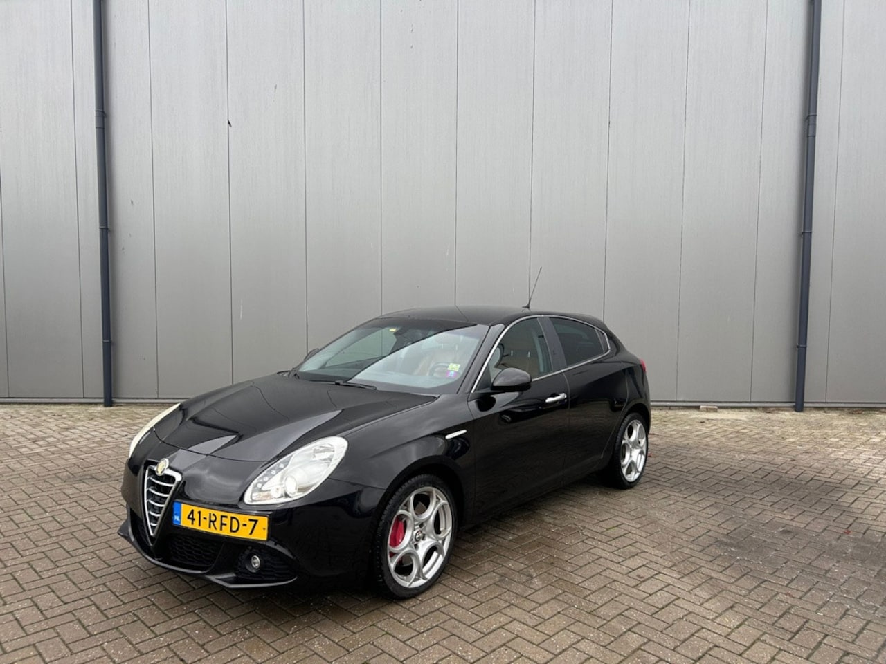 Alfa Romeo Giulietta - 1.6 JTDm Distinctive full option - AutoWereld.nl