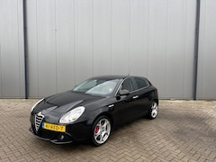 Alfa Romeo Giulietta - 1.6 JTDm Distinctive full option