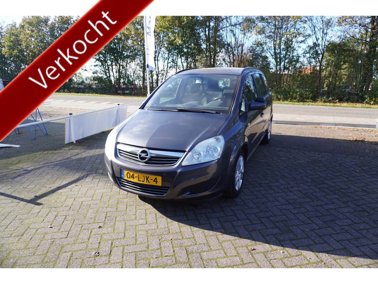 Opel Zafira - 1.8 Cosmo TREKHAAK CRUISE NAVI - AutoWereld.nl