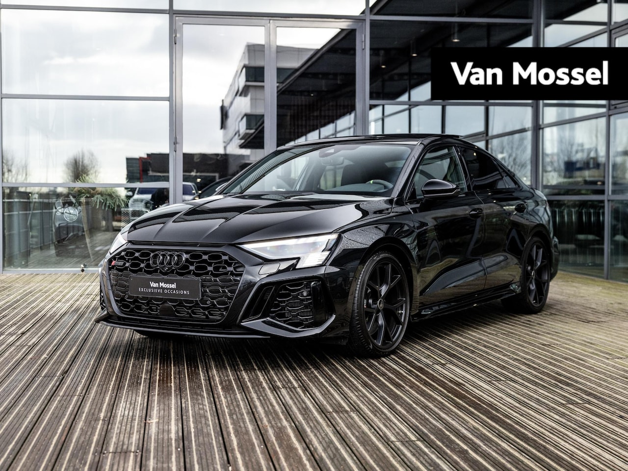 Audi RS3 - Limousine 2.5 TFSI RS 3 quattro | PANORAMA/SCHUIF-KANTELDAK | B&O SOUNDSYSTEM | KEYLESS | - AutoWereld.nl