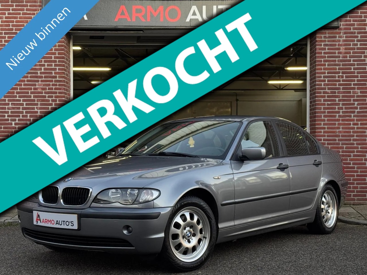 BMW 3-serie - 316I Black&Silver II | Airco | Cruise | Navi - AutoWereld.nl