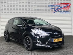 Ford Fiesta - 1.6-16v Metal Black Edition