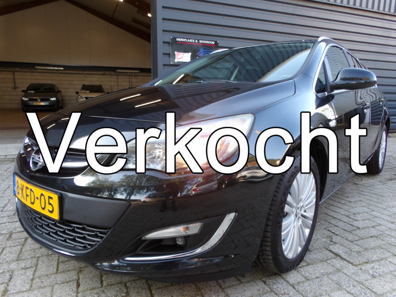 Opel Astra Sports Tourer - 1.4 Turbo Design Edition Trekhaak Clima Cruise Control - AutoWereld.nl