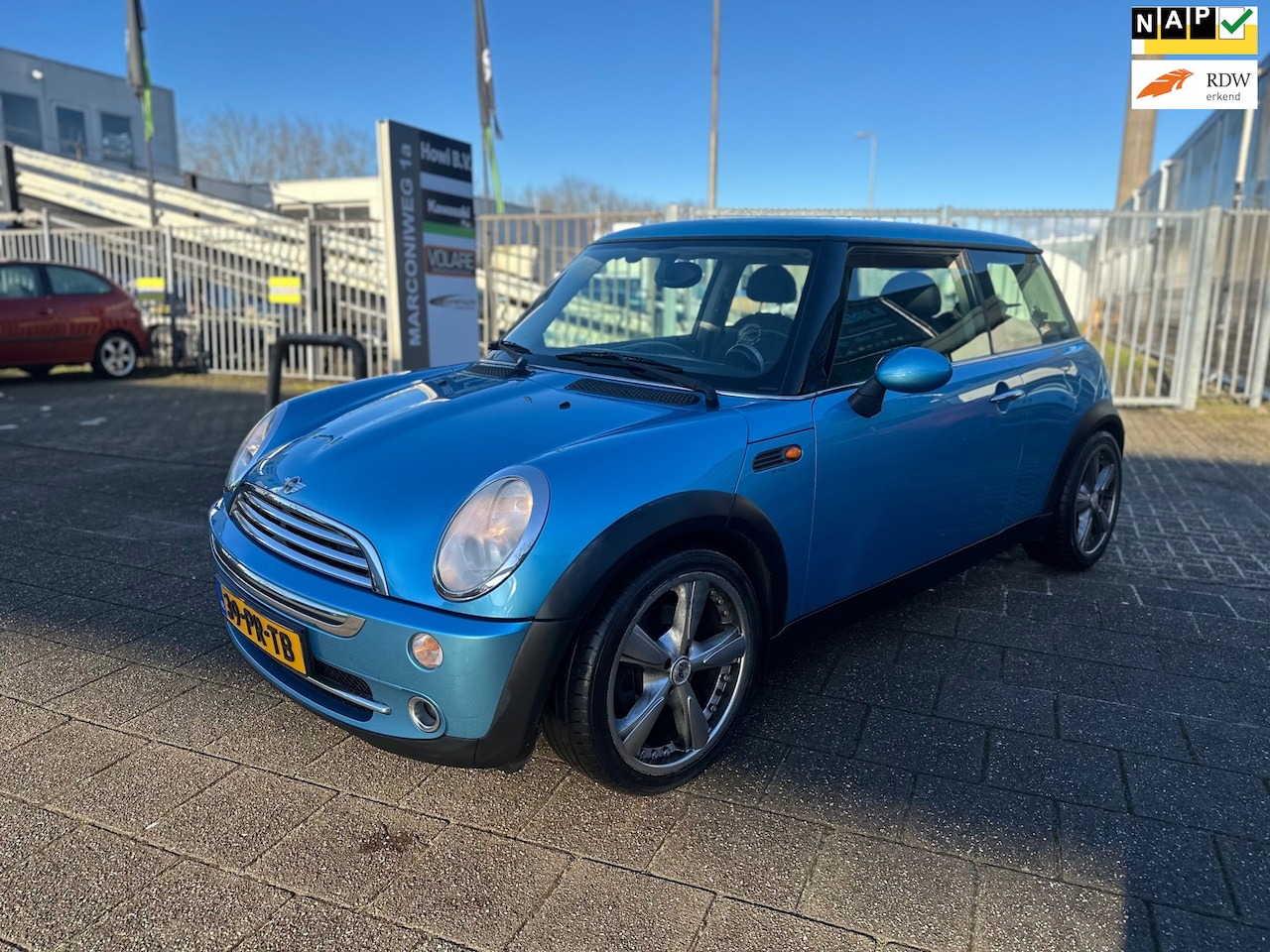 MINI Cooper - Mini 1.6 Pepper | AUTOMAAT | STOELVERWARMING - AutoWereld.nl