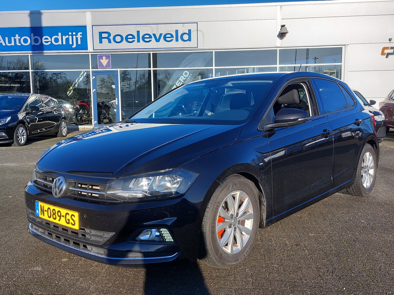 Volkswagen Polo - 1.0 TSI 116pk DSG Highline 5-Deurs | Apple Carplay + Android Auto | Clima | Adap. Cruise | - AutoWereld.nl