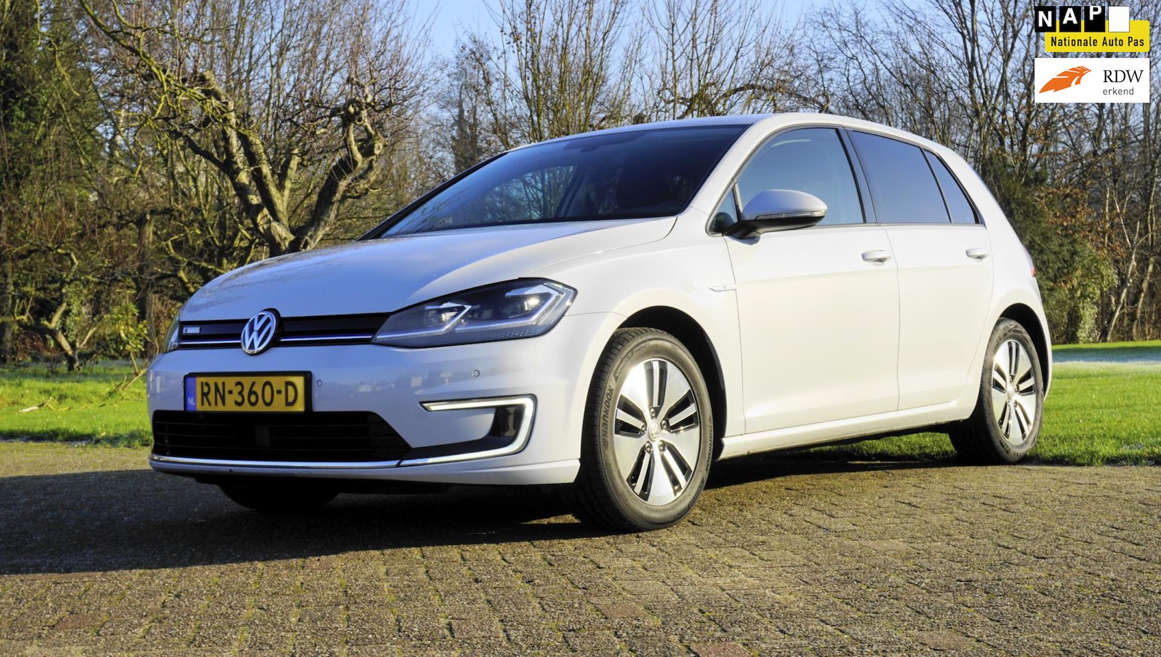 Volkswagen e-Golf - E-Golf Ecc Airco Navigatie - AutoWereld.nl