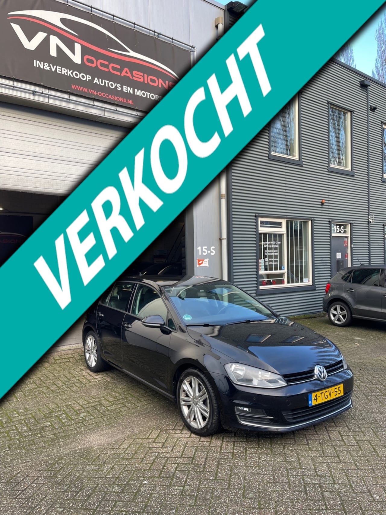 Volkswagen Golf - 1.4 TSI ACT 140 PK 6 BAK Highline LEER NAP - AutoWereld.nl