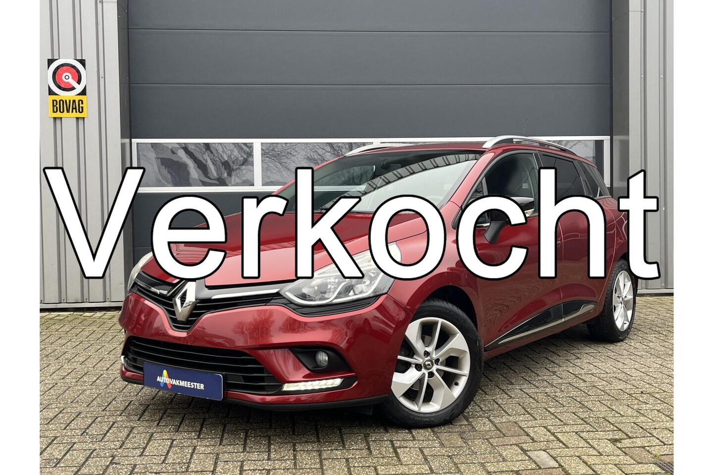 Renault Clio Estate - 0.9 TCe Limited | Navi | Trekhaak | Airco | DAB | Cruise | All Season | Interesse? Bel of - AutoWereld.nl