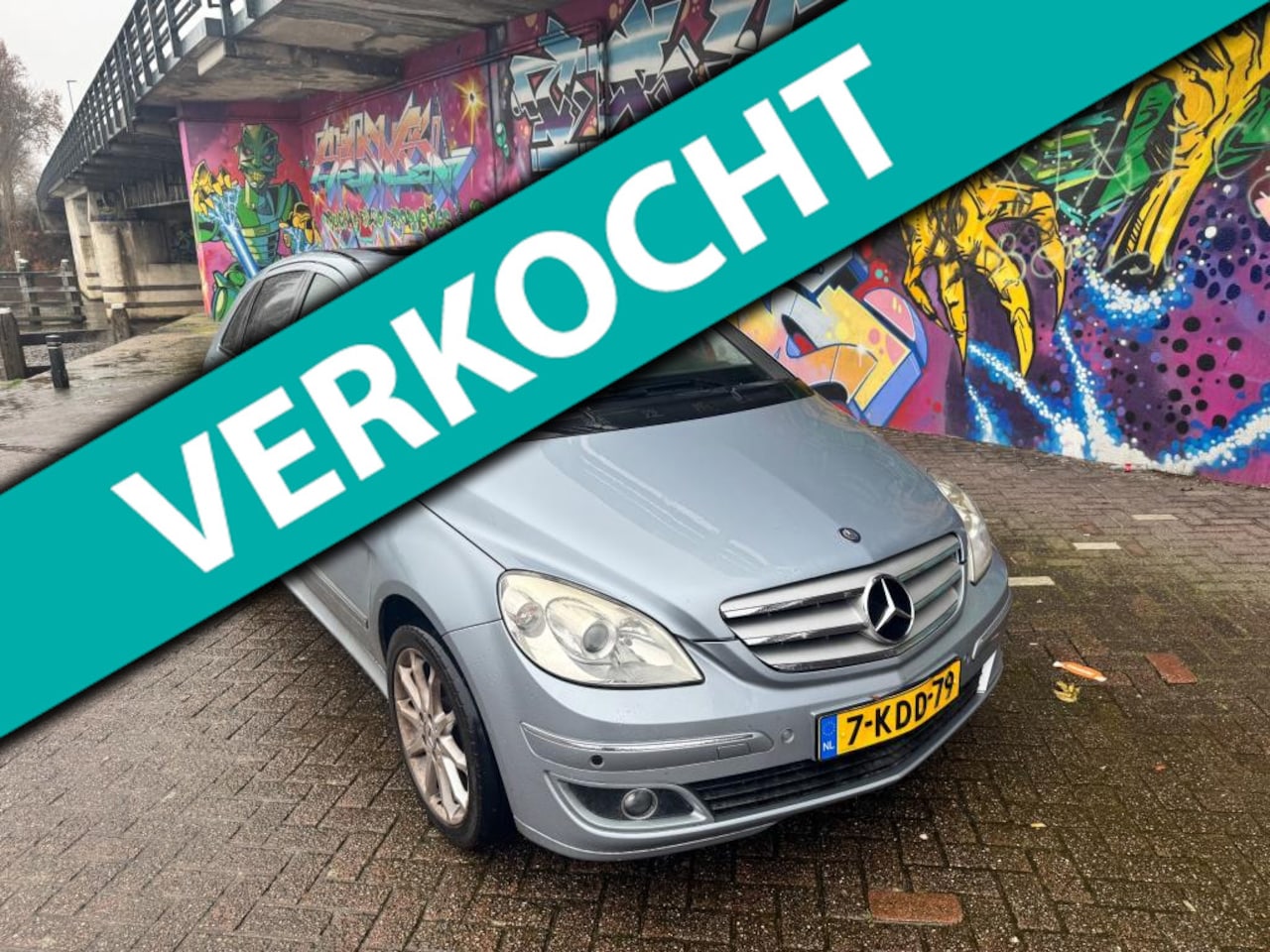 Mercedes-Benz B-klasse - 200 Turbo panorama dak airco dikke velgen mooie frisse kleur zeer Leuke auto met hoge inst - AutoWereld.nl