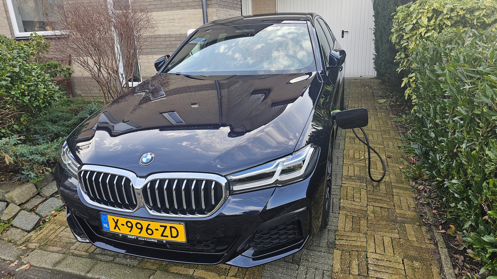 BMW 5-serie - 545e xDrive High Executive - AutoWereld.nl