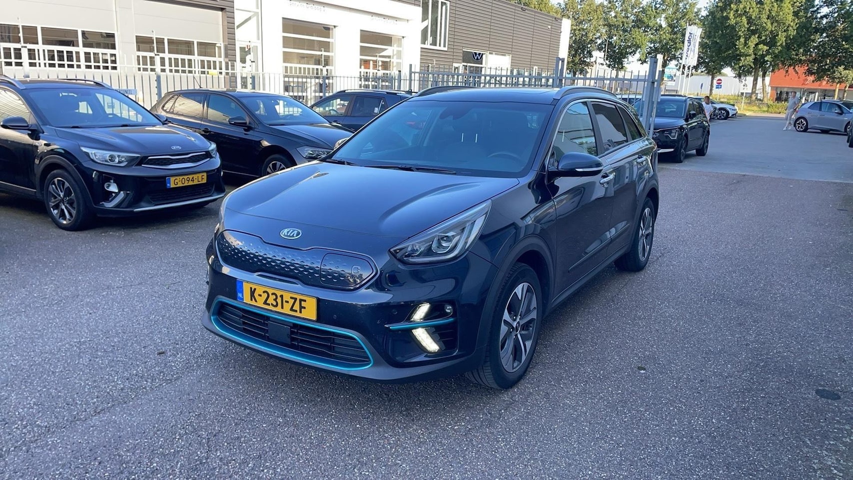 Kia e-Niro - DynamicPlusLine 64kWh DynamicPlusLine 64 kWh - AutoWereld.nl